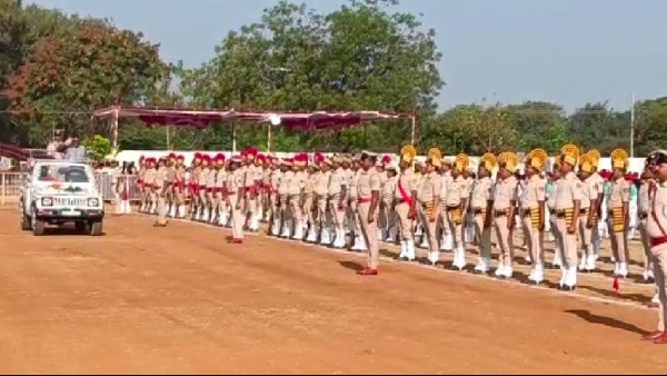  ಗಮನ ಸೆಳೆದ ಪಥಸಂಚಲನ 