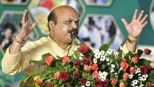 Bommai launched new projects of the Department of Agriculture and University of Agriculture