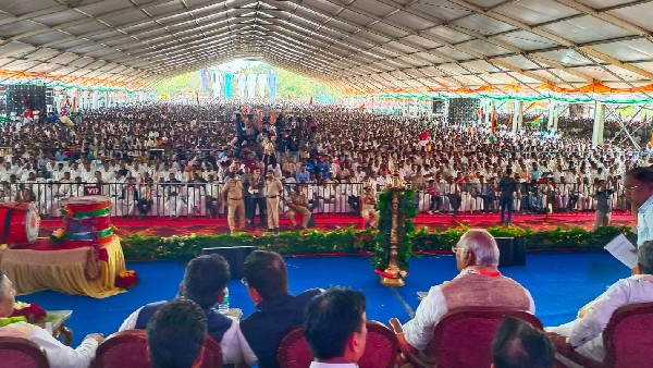 ವಿದ್ಯಾರ್ಥಿ ವೇತನ ನೀಡಲು ಪುನರ್ ಪ್ರಾರಂಭಿಸುತ್ತೇವೆ