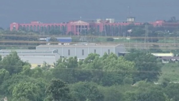 Theft in Dharwad IIT, Five accused arrested