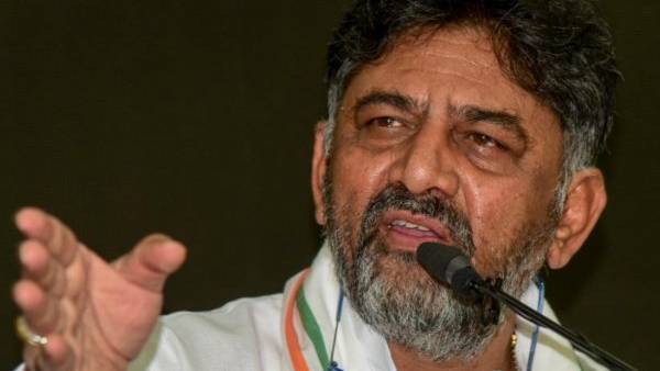 ನಿಮ್ಮ ಮತಗಳನ್ನು ಕಳ್ಳತನ ಮಾಡಲು ಬಿಜೆಪಿ ಮುಂದಾಗಿದೆ.