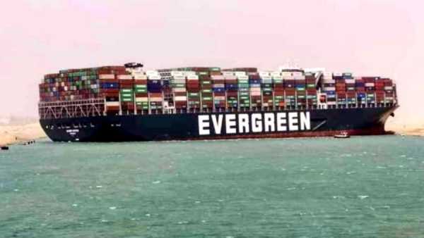 Taiwans Evergreen Marine Corp Paying Bonuses Worth 4 Years Salary