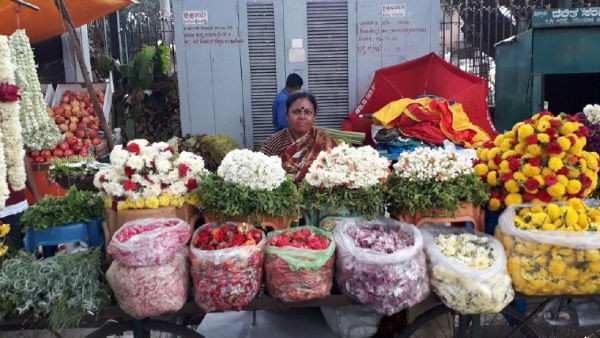 Bengaluru: Flower and fruits prices nearly double ahead of festivals Bengaluru: Flower and fruits prices nearly double ahead of festivals