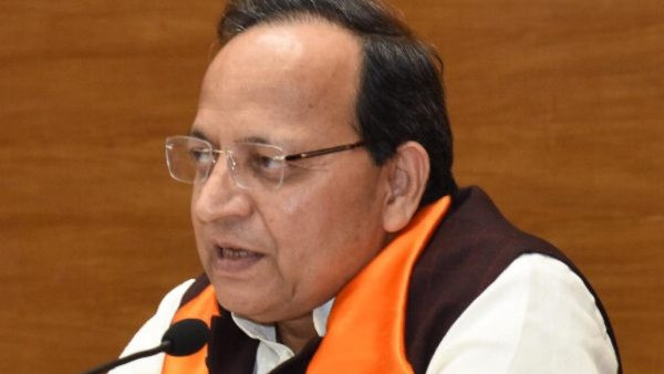 Congress leaders are telling lies to people: Arun Singh