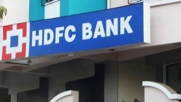 District Consumer Forum Dharwad Fined HDFC Bank