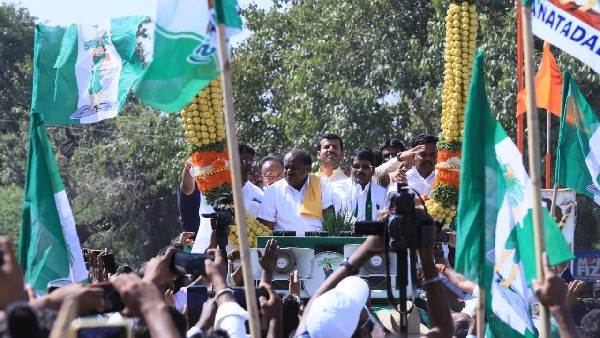 ಎಲ್‌ಕೆಜಿಯಿಂದ ಪಿಯುಸಿವರೆಗೆ ಬಡವರ ಮಕ್ಕಳಿಗೆ ಉಚಿತ ಶಿಕ್ಷಣ