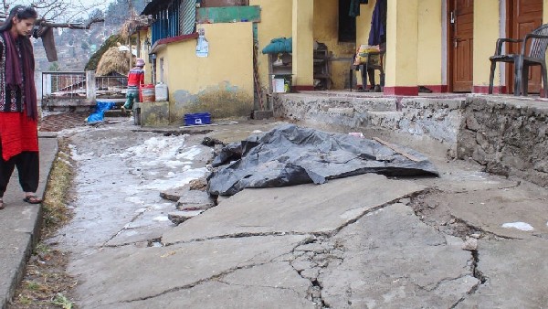 ಋಷಿಕೇಶದ ಅಟಾಳಿ ಗ್ರಾಮದ 85 ಮನೆಗಳಲ್ಲಿ ಬಿರುಕು