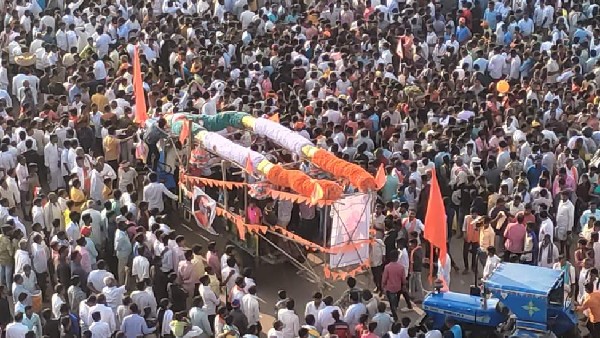 More Than 5 Lakhs Devotees Witness In Koppal Gavisiddeshwara Jatra