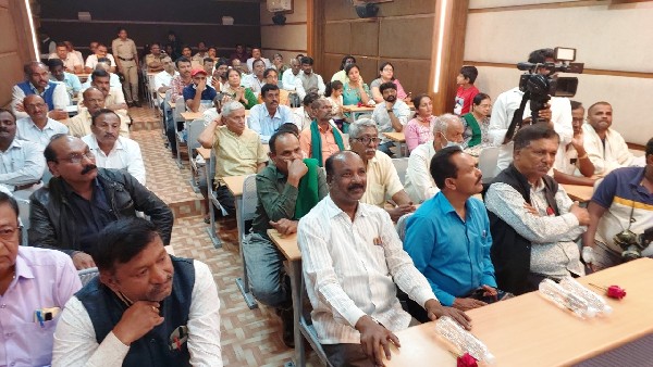 ಕಾರ್ಯಕ್ರಮದಲ್ಲಿ ಯಾರೆಲ್ಲ ಭಾಗಿಯಾಗಿದ್ದರು? ಕಾರ್ಯಕ್ರಮದಲ್ಲಿ ಯಾರೆಲ್ಲ ಭಾಗಿಯಾಗಿದ್ದರು?