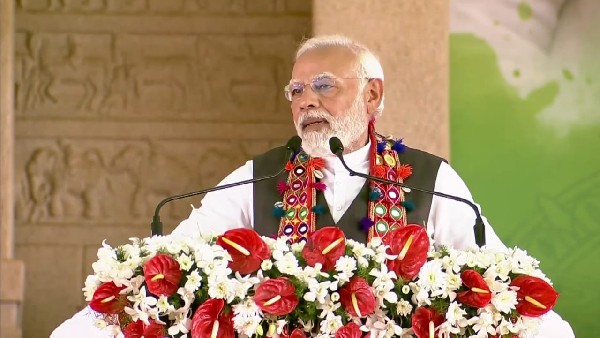 Narendra Modi Will Come 3 Days In Week To Karnataka Says Congress
