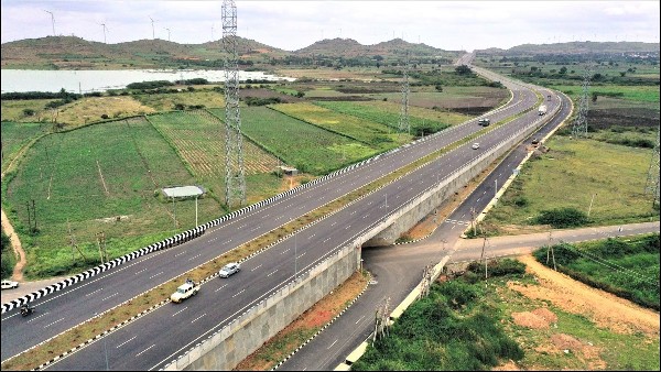 Nitin Gadkari Announced 6 lane Highway between Chitradurga & Davanagere