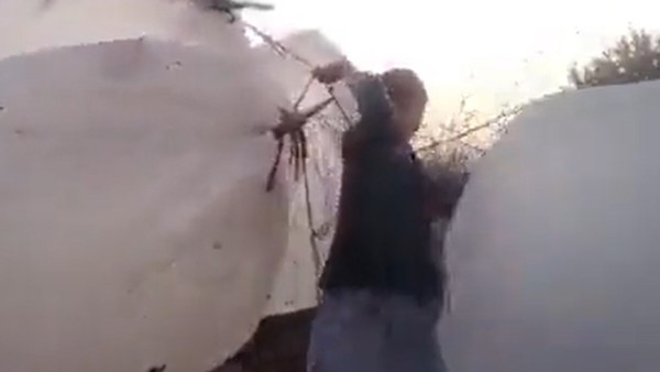 ಕುಸಿಯುತ್ತಿರುವ ಪಾಕಿಸ್ತಾನದ ಆರ್ಥಿಕತೆ ಕುಸಿಯುತ್ತಿರುವ ಪಾಕಿಸ್ತಾನದ ಆರ್ಥಿಕತೆ