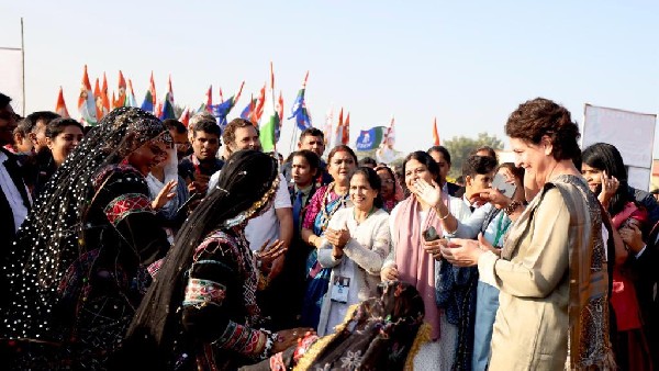 ಮೊದಲ ರಾಜಕೀಯ ಭೇಟಿ 