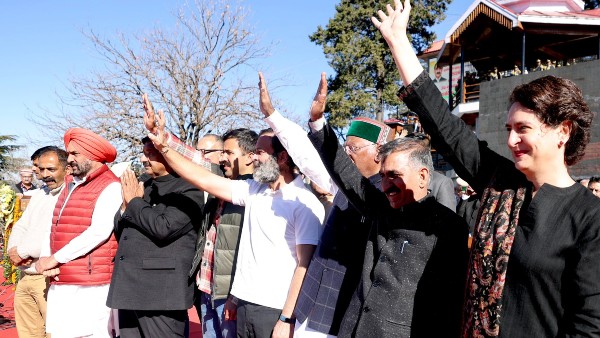 ಜಿ.ಪರಮೇಶ್ವರ ನೇತೃತ್ವದಲ್ಲಿ ಪ್ರಣಾಳಿಕೆ 