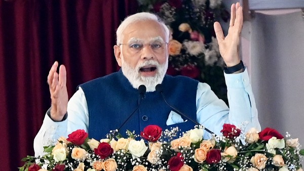 Center government Blocks PM Modi Documentary Sharing Tweets 