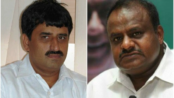 ಮಹಿಳೆಯರು ಒಡವೆ ಕೆಳೆದುಕೊಂಡಿದ್ದಾರೆ ಮಹಿಳೆಯರು ಒಡವೆ ಕೆಳೆದುಕೊಂಡಿದ್ದಾರೆ