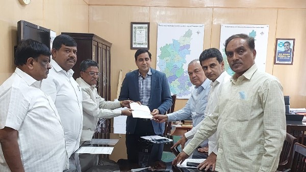 8000 ಅಲ್ಪಸಂಖ್ಯಾತ ಮತದಾರರು ಪಟ್ಟಿಯಿಂದ ಔಟ್! 8000 ಅಲ್ಪಸಂಖ್ಯಾತ ಮತದಾರರು ಪಟ್ಟಿಯಿಂದ ಔಟ್!