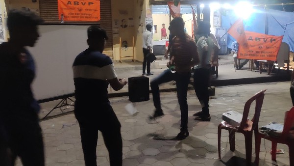 ಎಬಿವಿಪಿ ಕಾರ್ಯಕರ್ತರ ಮೇಲೆ ಹಲ್ಲೆ ಆರೋಪ