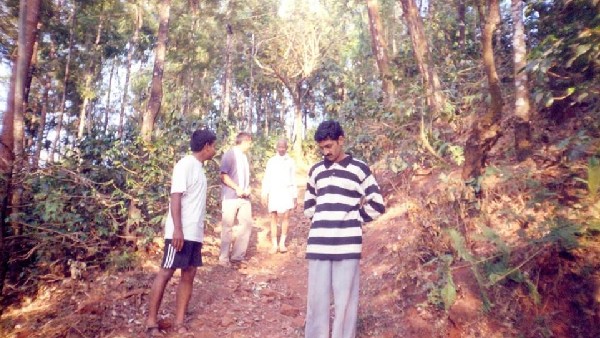 ಕತ್ತಲಲ್ಲಿ ನಡೆದರೆ ಎಂತಹ ಕಷ್ಟವನ್ನು ಎದುರಿಸಬಹುದು