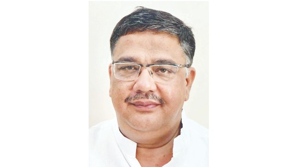 ಕ್ರೇತ್ರದಲ್ಲಿ ಹಿಡಿತ ಸಾಧಿಸಿದ ತನ್ವೀರ್ ಸೇಠ್ ಕ್ರೇತ್ರದಲ್ಲಿ ಹಿಡಿತ ಸಾಧಿಸಿದ ತನ್ವೀರ್ ಸೇಠ್