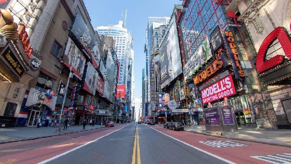  5,400 ಕ್ಕೂ ಹೆಚ್ಚು ವಿಮಾನಗಳು ವಿಳಂಬ