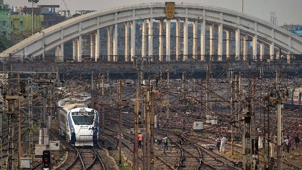 Secunderabad-Visakhapatnam Vande Bharat Express- number, fare and other details