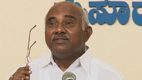 MLC H Vishwanath Announces To Returning To Congress