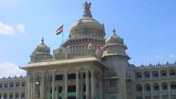 ವಿಧಾನಸೌಧದ ಪಾವಿತ್ರ್ಯತೆ ಹಾಳು 