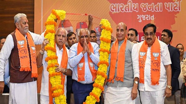 ಸಿಎಂ ಸ್ಥಾನವನ್ನು ಮುಲಾಜಿಲ್ಲದೆ ಬಿಟ್ಟ ಅನುಭವಿ ರಾಜಕಾರಣಿ ಬಿಎಸ್‌ವೈ