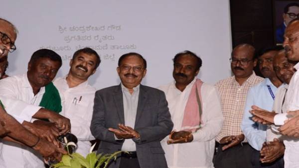 Grow Sandalwood in non Irrigation agricultural land: Advice to Mandya farmers