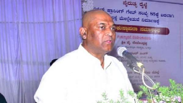 ಗುಂಡಿಗೆ ಇಲ್ಲದ ಗಂಡುಗಳು ಕಾಂಗ್ರೆಸ್‌ನಲ್ಲಿದ್ದಾರೆ