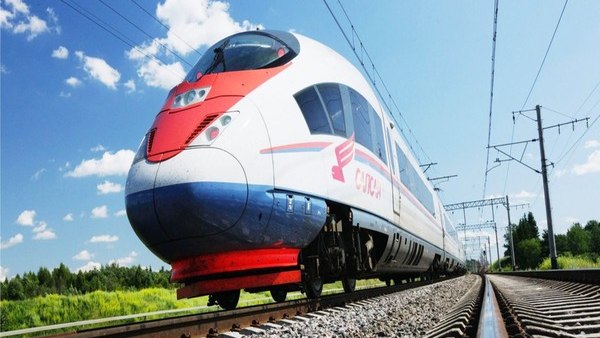 ದೆಹಲಿಯಿಂದ ಮೀರತ್ ಮಾರ್ಗದಲ್ಲಿ ಸಂಚಾರ 