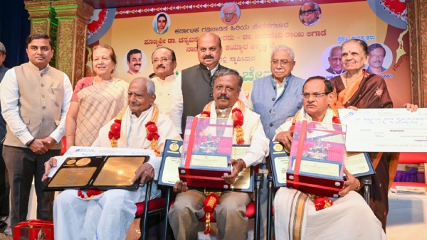 ಜ್ಞಾನವನ್ನು ಸರಳವಾಗಿ ತಿಳಿಸದ ಸಾಹಿತ್ಯವು ನಿಘಂಟು