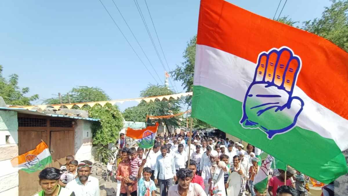 ಸಮುದಾಯದ ಮಟ್ಟದಲ್ಲಿ ಟಿಕೆಟ್ ಹಂಚಿಕೆ