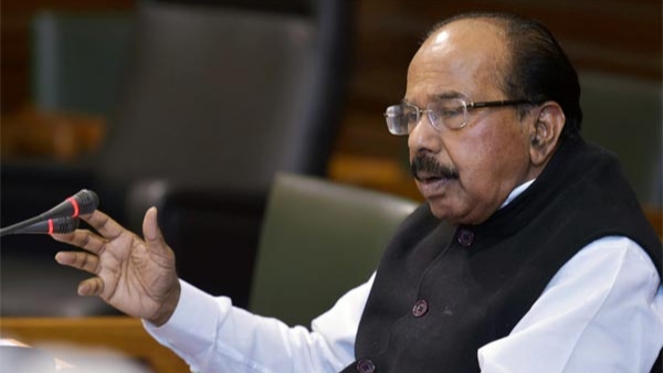 ವೀರಪ್ಪ ಮೊಯ್ಲಿ ಕೃಪೆ ವಾಸು ಅವರ ಮೇಲೆ