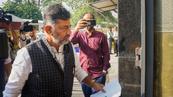 ಹನಿ ಟ್ರ್ಯಾಪ್ ಹಿಂದೆ ಡಿ.ಕೆ.ಶಿವಕುಮಾರ್ ಕೈವಾಡ!