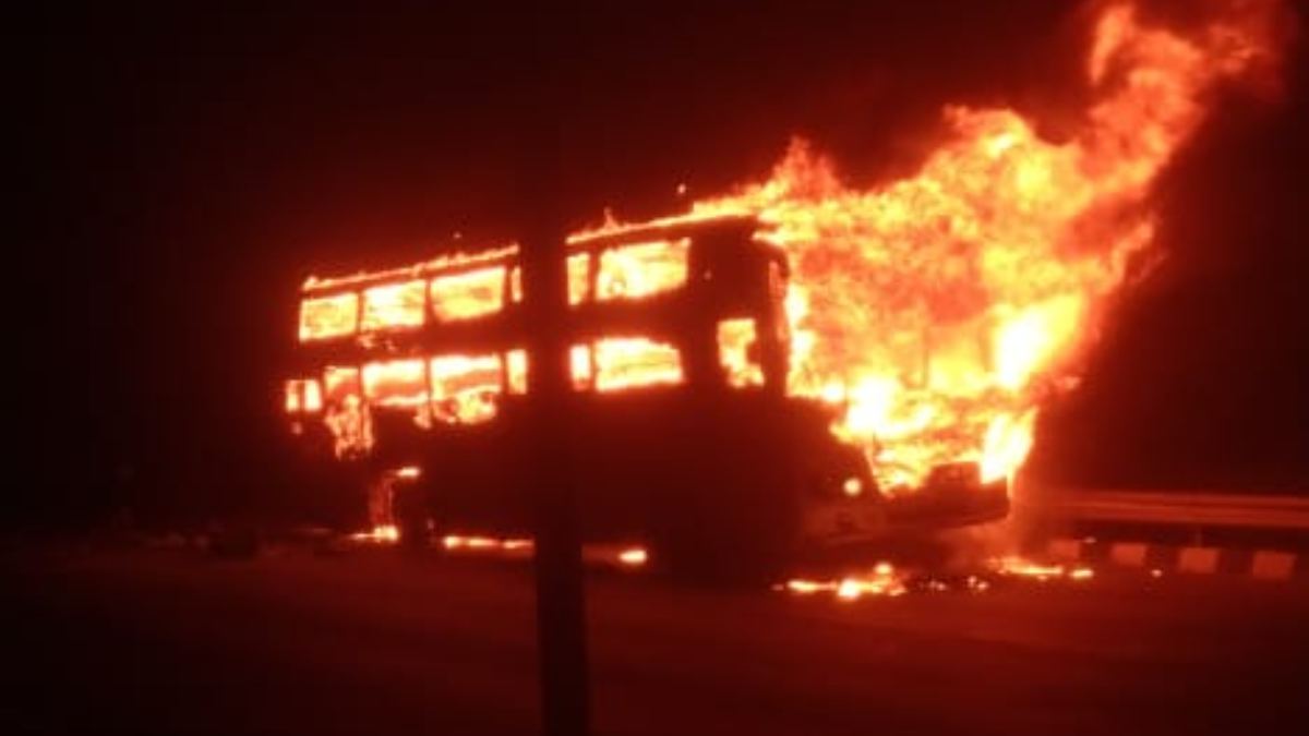Private bus caught fire in hubballi