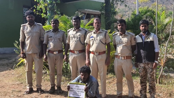Firing Between Forest Officer And Poachers At Banks Of Palar River
