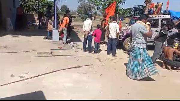 Lack of infrastructure in Koliwad village, people worried