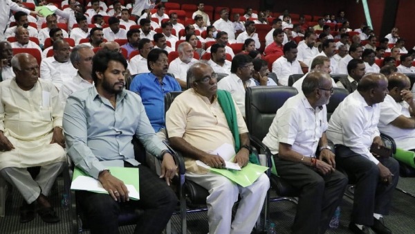  ಪ್ರಚಾರ ಹೇಗೆ ಮಾಡಬೇಕು ಎಂಬ ಬಗ್ಗೆ ಅಭ್ಯರ್ಥಿಗಳಿಗೆ ಹೆಚ್ಡಿಕೆ ಟಿಪ್ಸ್