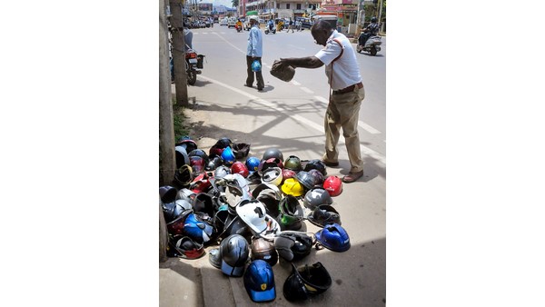 Helmetless riders to be fined as many times as junctions they pass 