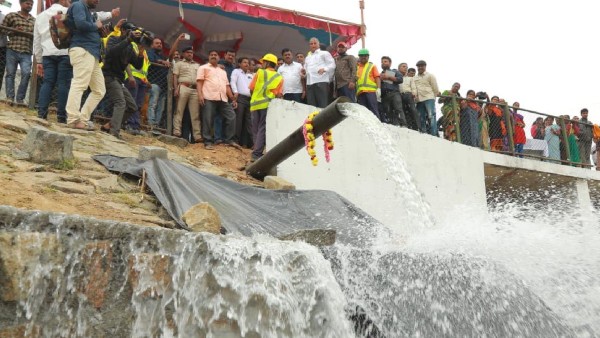 Nayandahalli lake being filled with 120 million litres of purified wastewater 