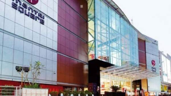 BBMP raid on Mantri Mall fails; officials return the seized items 