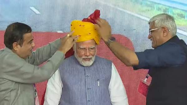 PM Modi inaugurates 246 km stretch from of Delhi-Mumbai Expressway from Rajasthan PM Modi inaugurates 246 km stretch from of Delhi-Mumbai Expressway from Rajasthan