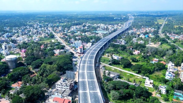 ಕಂಬಗಳ ನಡುವಿನ ಬಾರ್‌ಗಳನ್ನೆ ಕದಿಯುವ ಕಳ್ಳರು