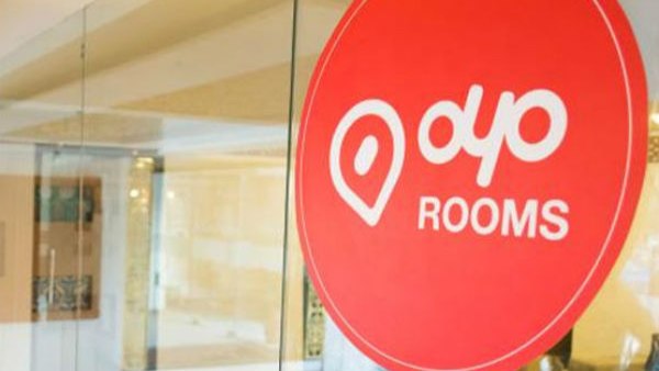 11 Lakh Fine For Make My Trip And Oyo From Dharwad District Consumer Forum 