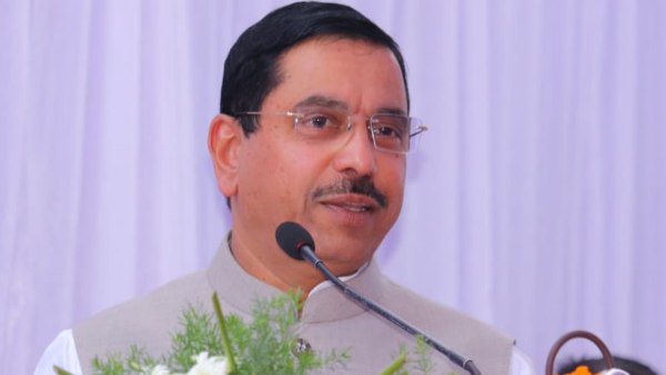 PM Narendra Modi will visit Dharwad to inaugurate IIT on March 11