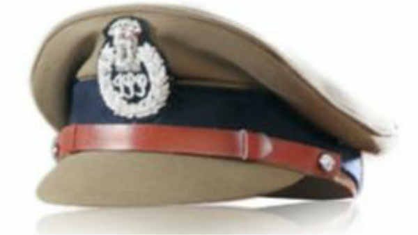 Pakistani Young Girl Illegally Stayed In Bengaluru: Handed Over To Pak, After Police Arrested Pakistani Young Girl Illegally Stayed In Bengaluru: Handed Over To Pak, After Police Arrested