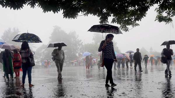 Cold, light rain and fog forecast in many districts of the Karnataka including Bengaluru