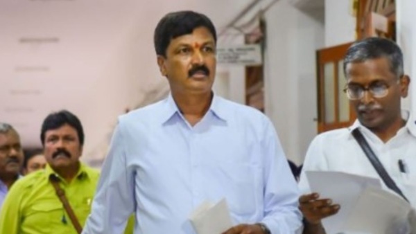 Jarkiholi CD scam: karnataka Government prepare to hand over CBI probe 